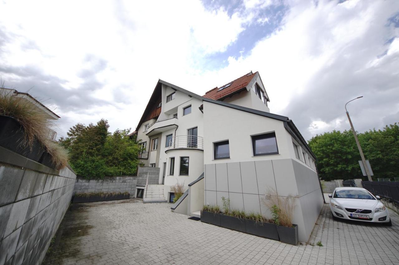 Comfort Apartments Korzeniowskiego غدينيا المظهر الخارجي الصورة